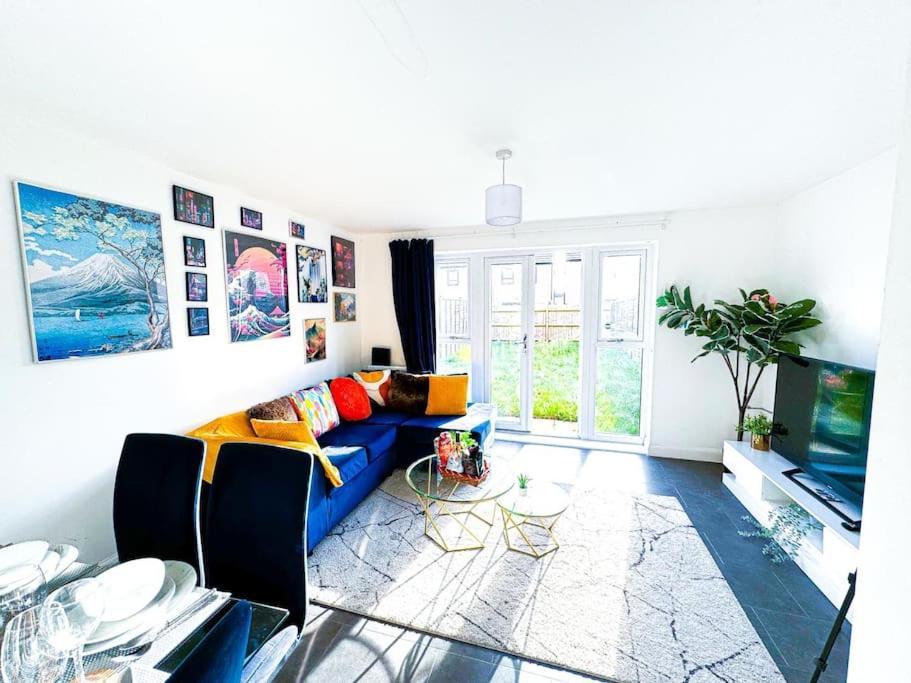 Contractors, Families, Tourists & Groups Welcome Sleeps Upto 9, Garden, Pet Allowed, Parking Included! Birmingham Exterior foto
