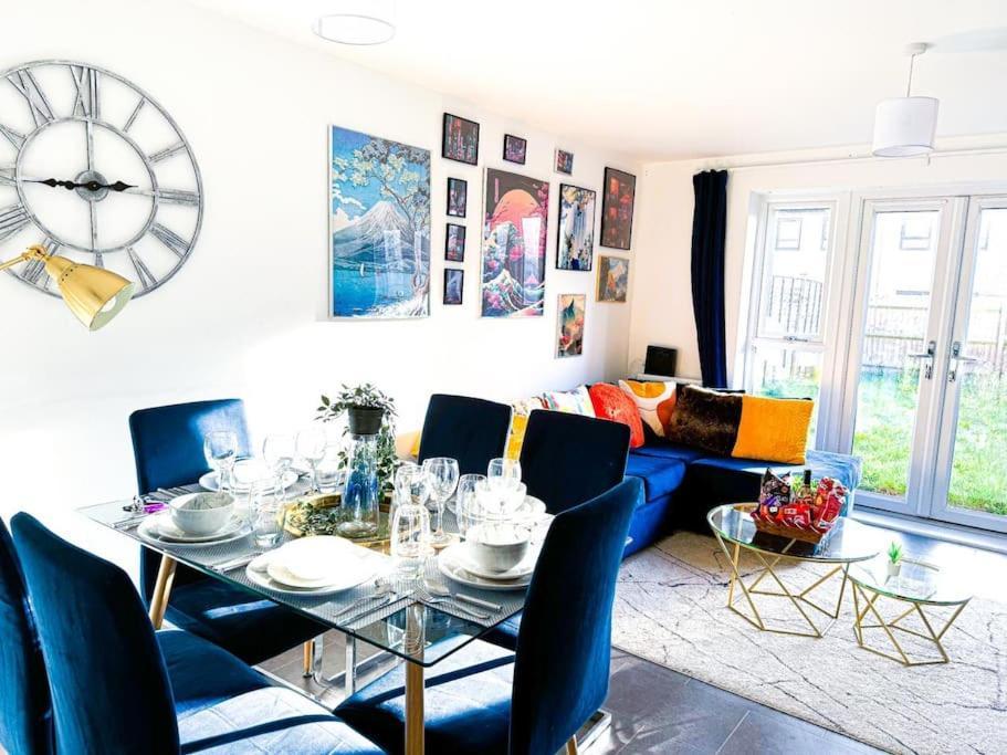 Contractors, Families, Tourists & Groups Welcome Sleeps Upto 9, Garden, Pet Allowed, Parking Included! Birmingham Exterior foto