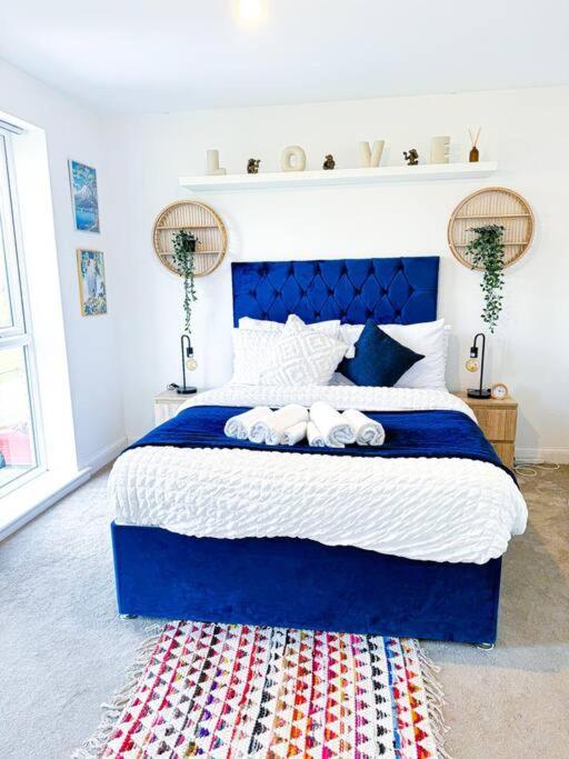Contractors, Families, Tourists & Groups Welcome Sleeps Upto 9, Garden, Pet Allowed, Parking Included! Birmingham Exterior foto